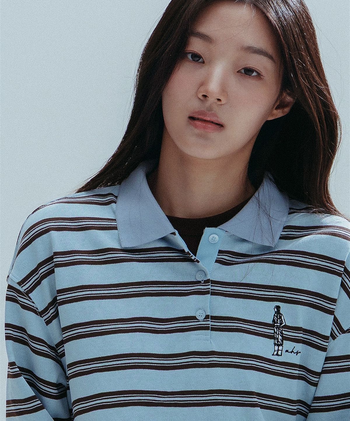 앤하츠(ANNEHEARTS) Wide Stripe Collar Polo Tee_LIGHTBLUE