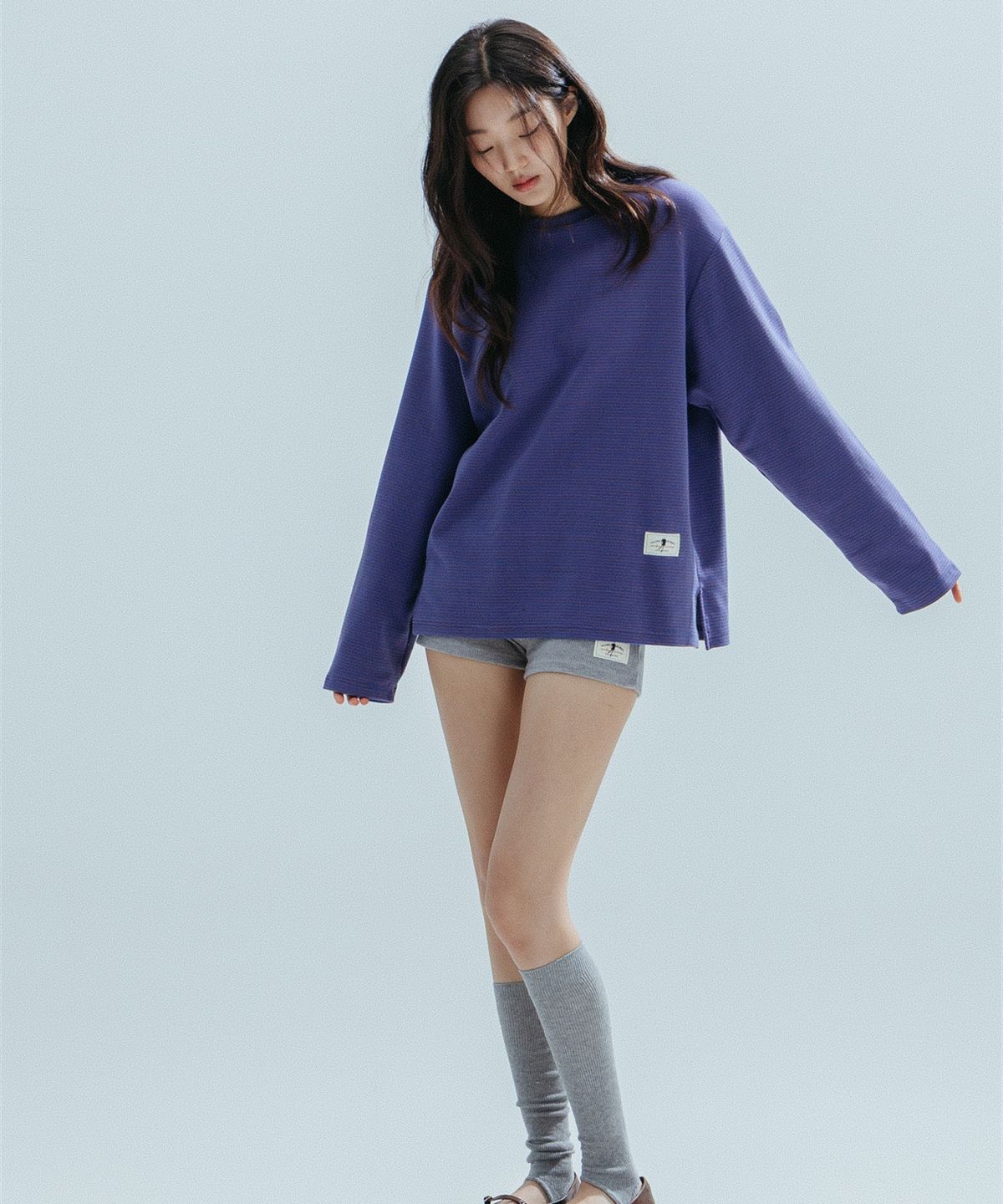 앤하츠(ANNEHEARTS) Fine Stripe Round Tee_PURPLE