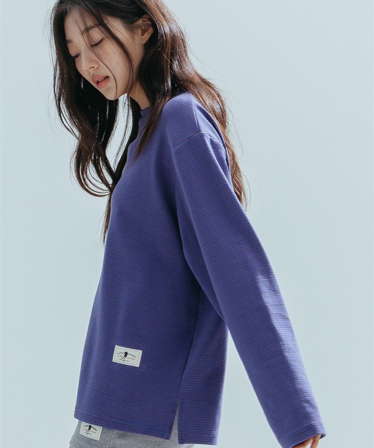 앤하츠(ANNEHEARTS) Fine Stripe Round Tee_PURPLE