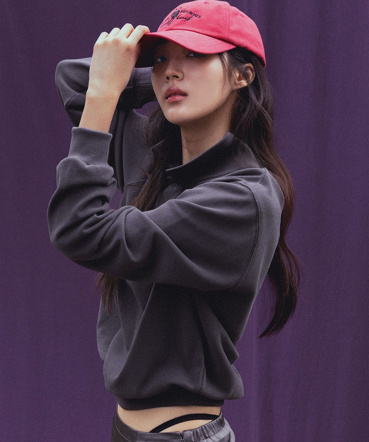 앤하츠(ANNEHEARTS) Color Block PK Sweatshirt_CHARCOAL