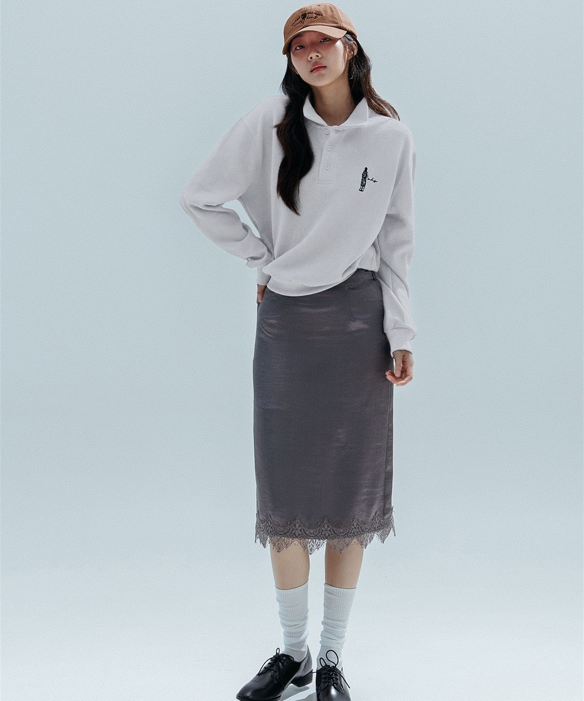 앤하츠(ANNEHEARTS) Color Block PK Sweatshirt_IVORY