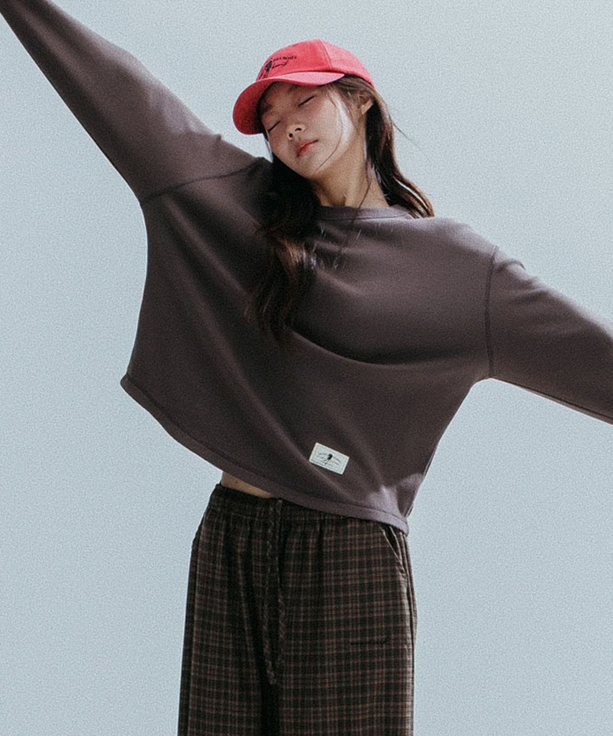 앤하츠(ANNEHEARTS) Waffle Round Hem Tee_BROWN