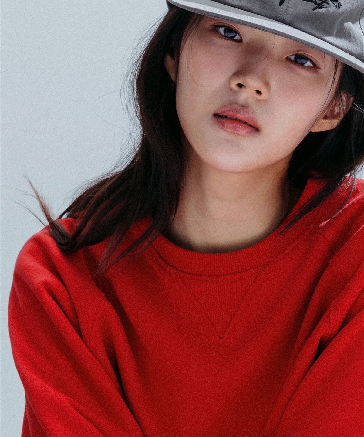 앤하츠(ANNEHEARTS) Floral Muse Raglan Sweatshirt_RED