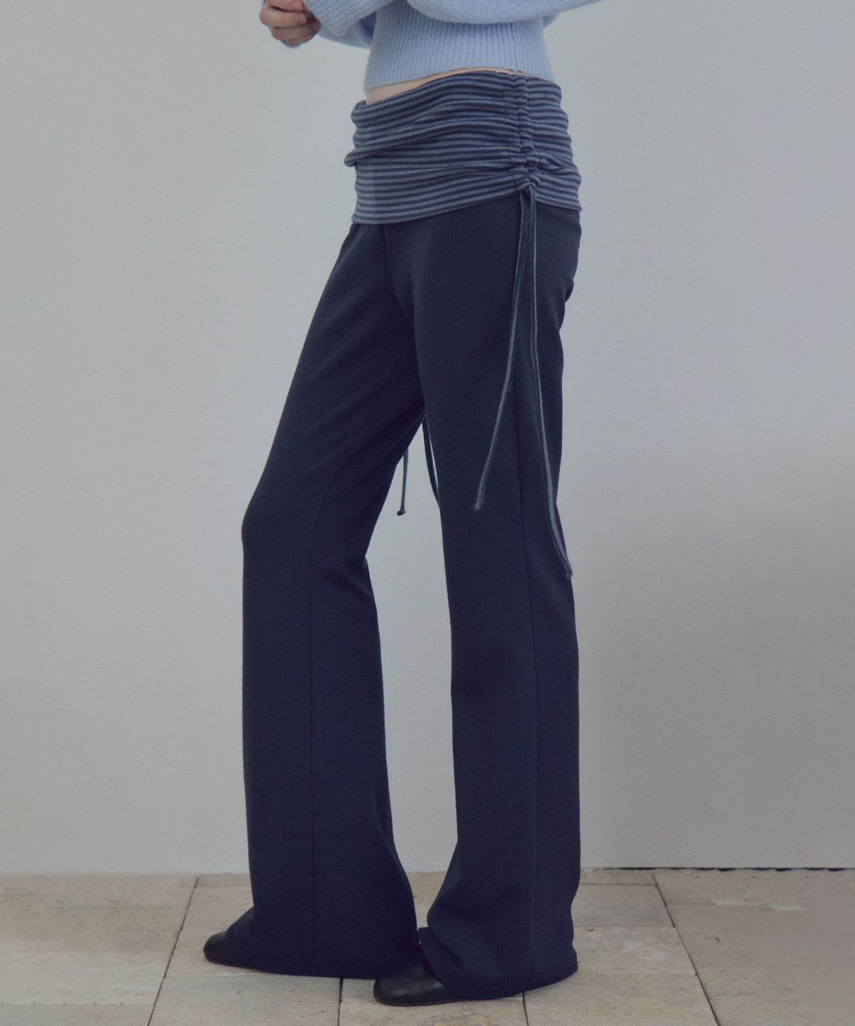 씨타(CITTA) Essential Stripe Foldover Bootcut Pants_CTB588(Navy)