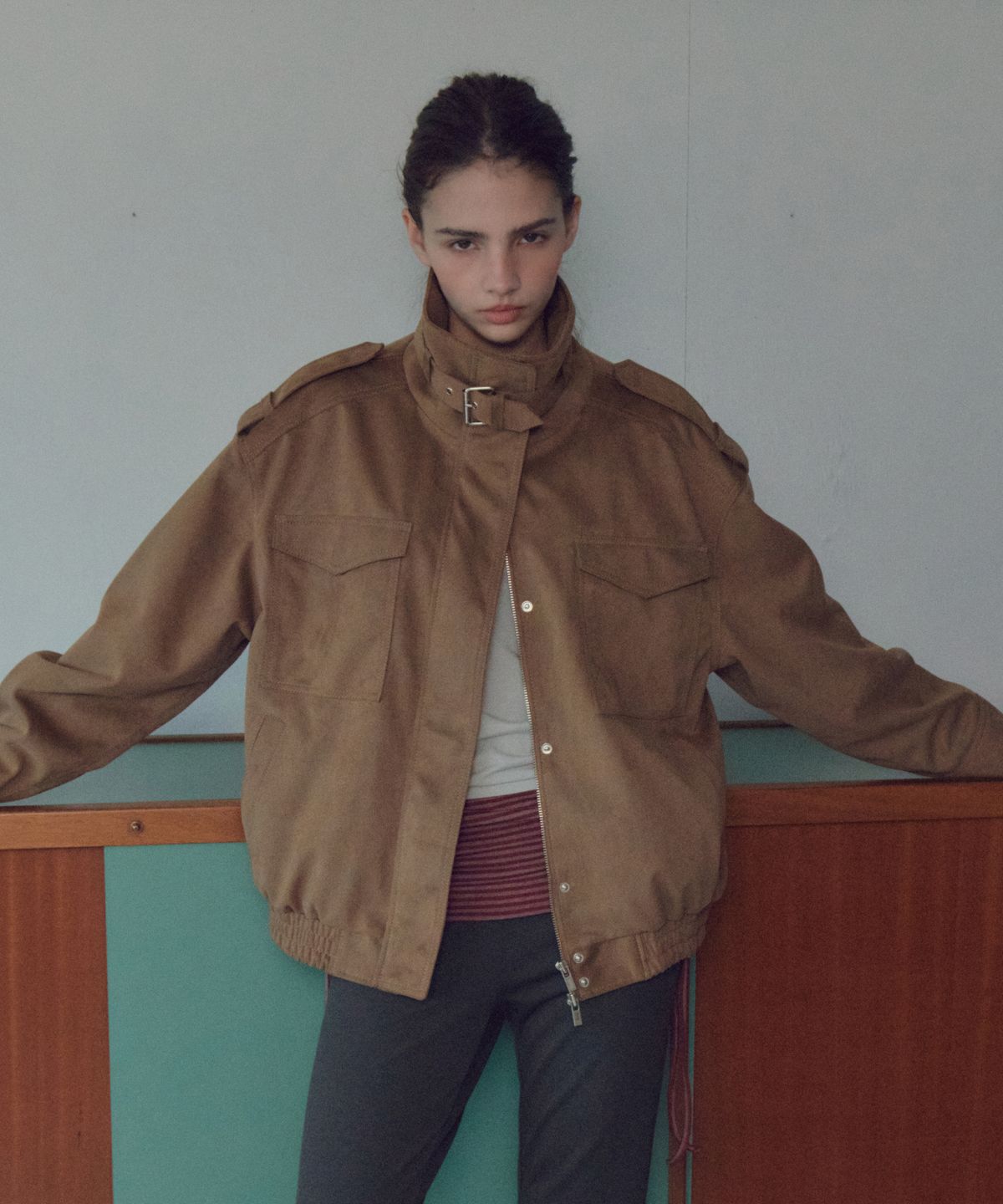 씨타(CITTA) Suede High-Neck Epaulet Jacket_CTO160(Camel)