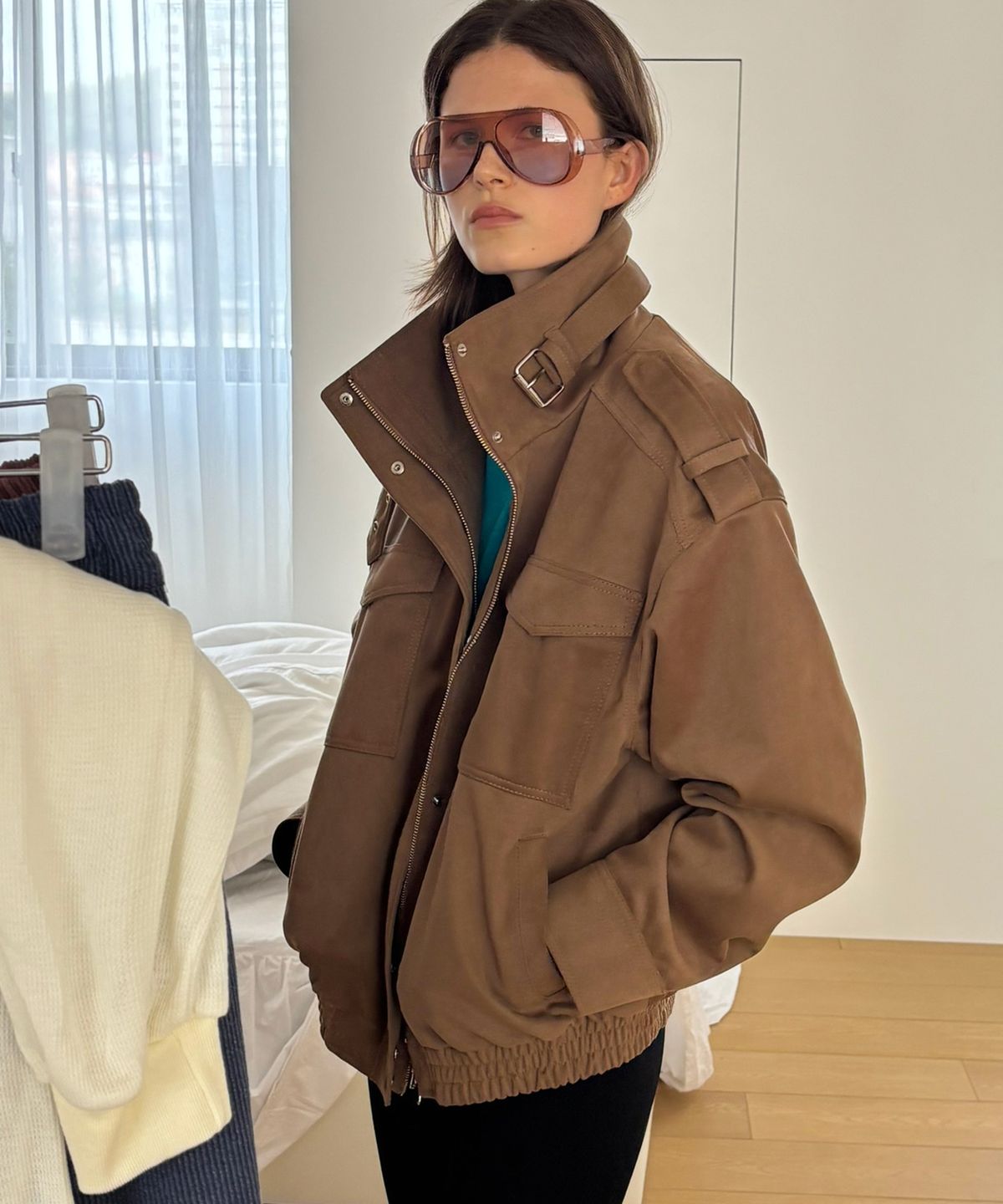 씨타(CITTA) Suede High-Neck Epaulet Jacket_CTO160(Camel)
