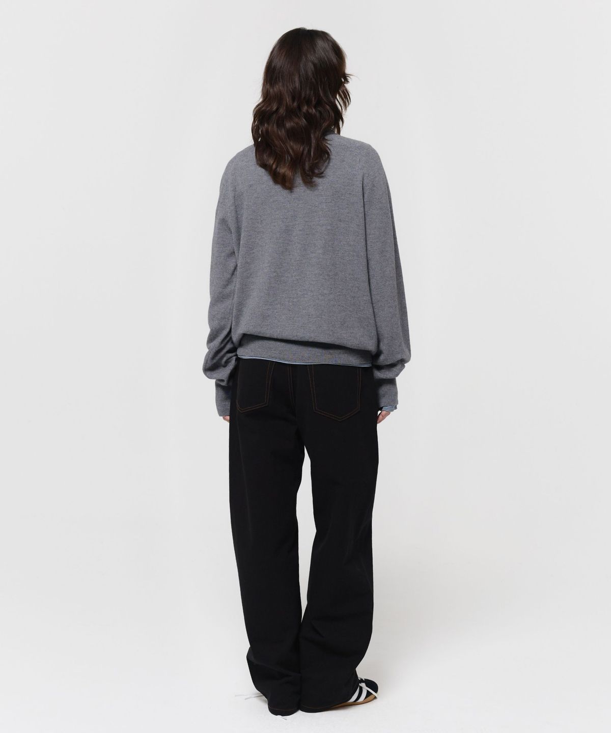 지비에이치 어패럴(GBH APPAREL) MERINO WOOL LOOSE CARDIGAN / CHARCOAL
