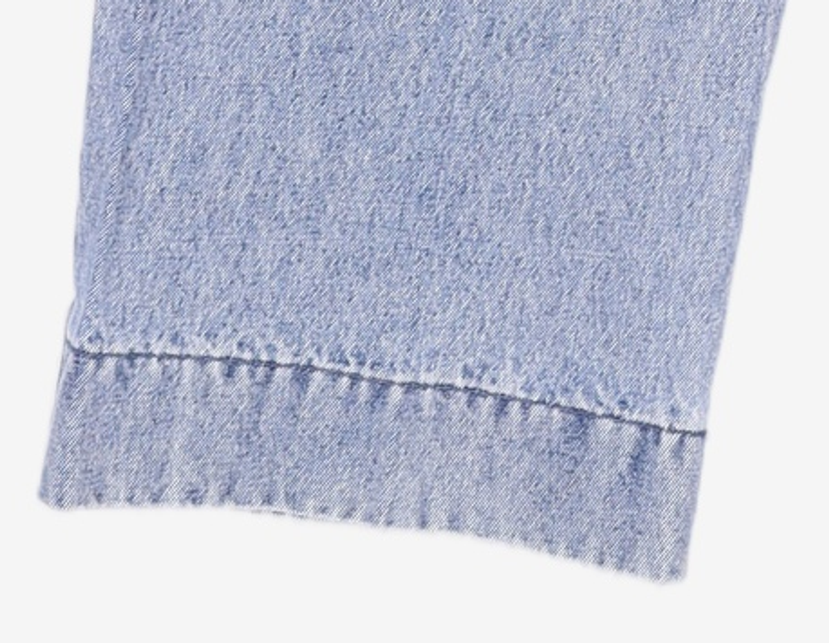게스(GUESS) [MY Jeans] M톤 크롭 와이드 28