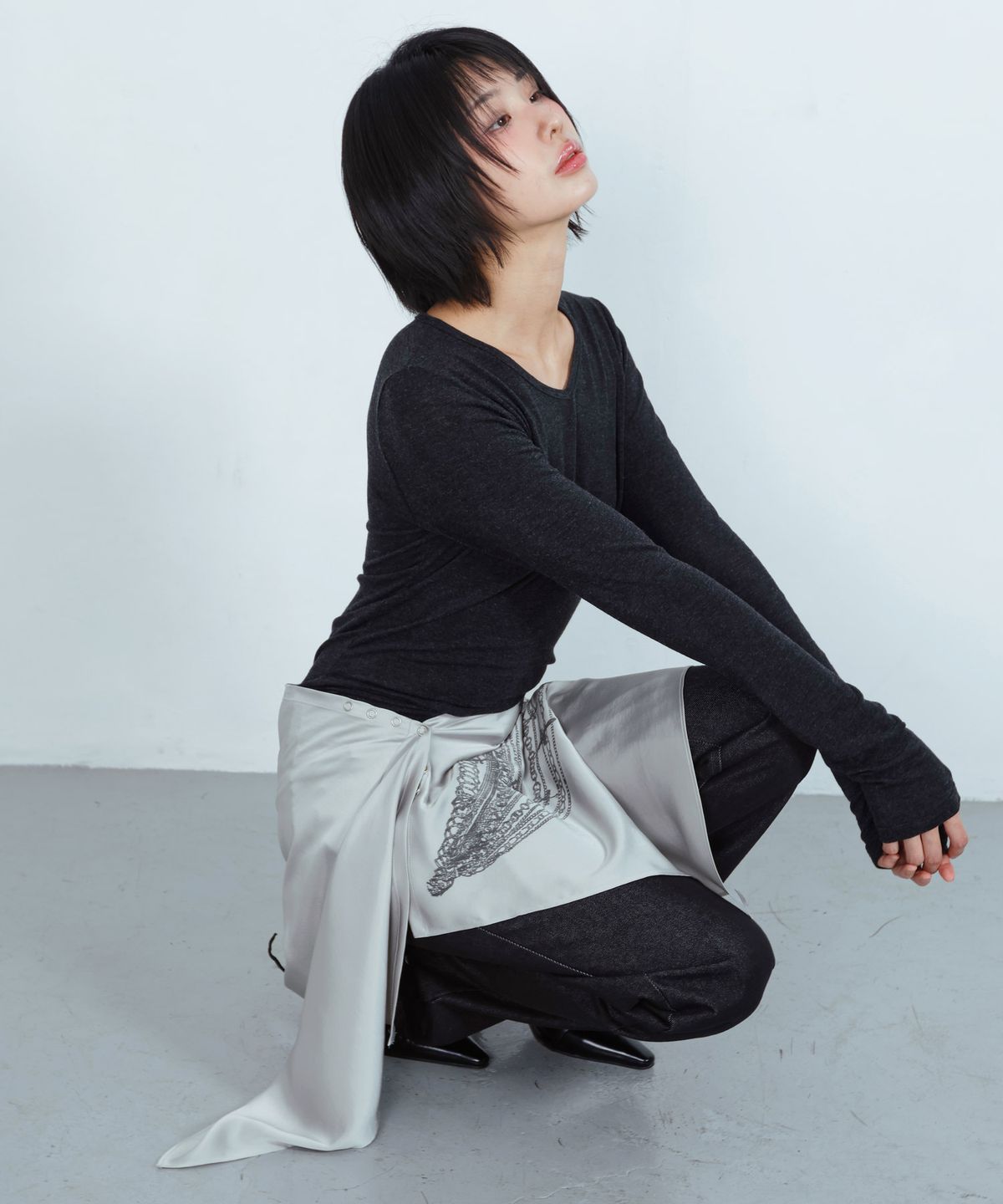 키지코(KIJIKO) ke705. X-RAY wrap skirt Printed Silver