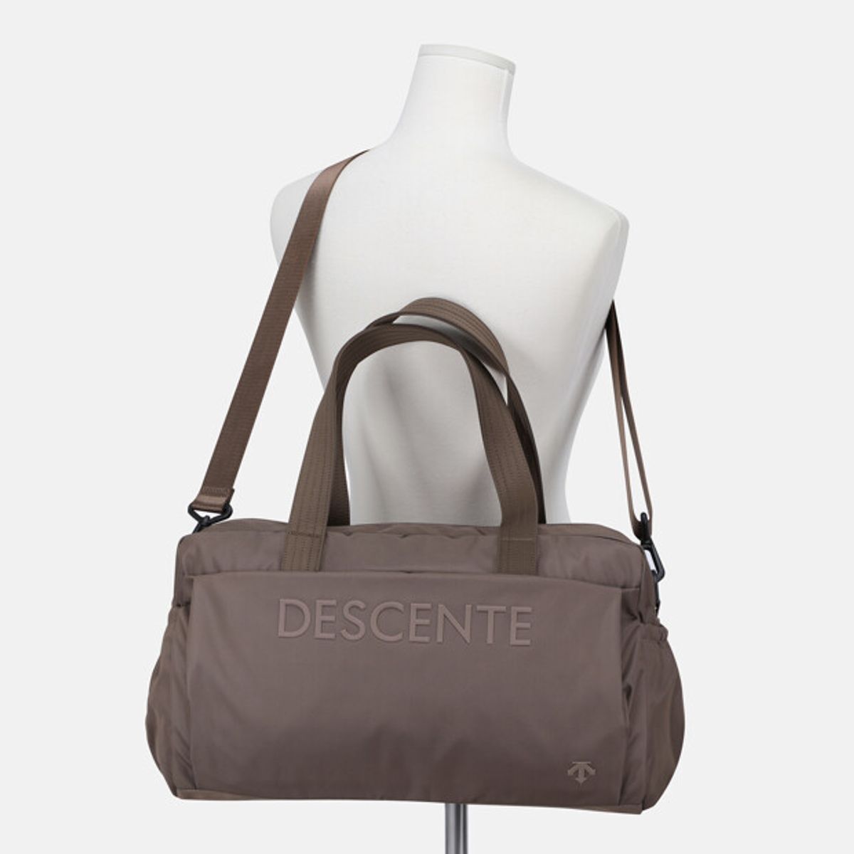 데상트(DESCENTE) 여성 트레이닝 짐백 베이지 SR322TBG70
