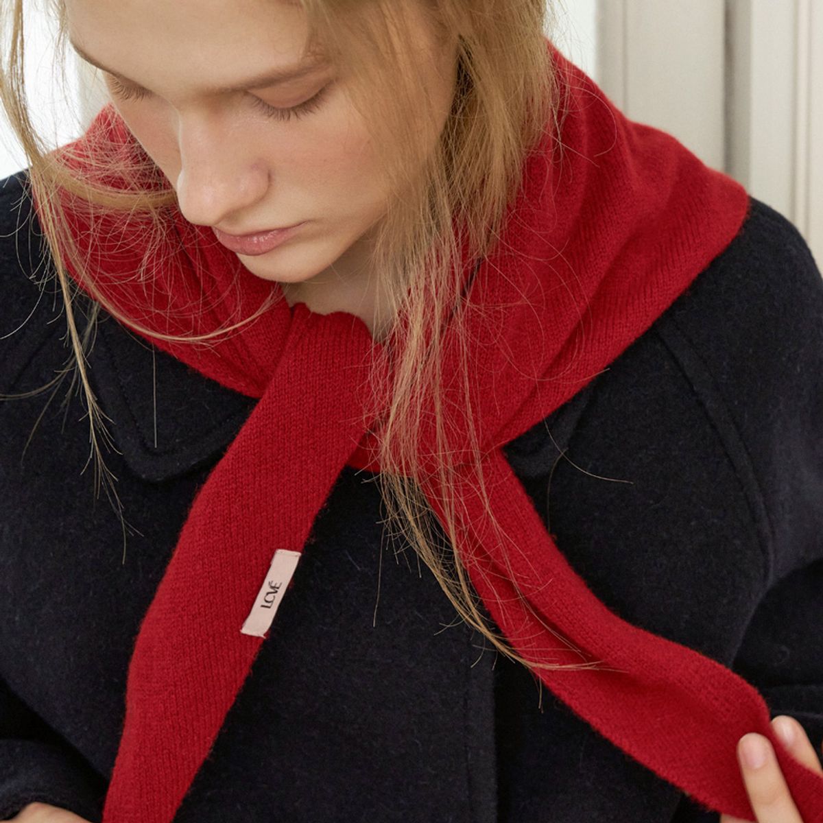 엘씨브이(LCVE) [5차] TRIANGLE WOOL MUFFLER_RED