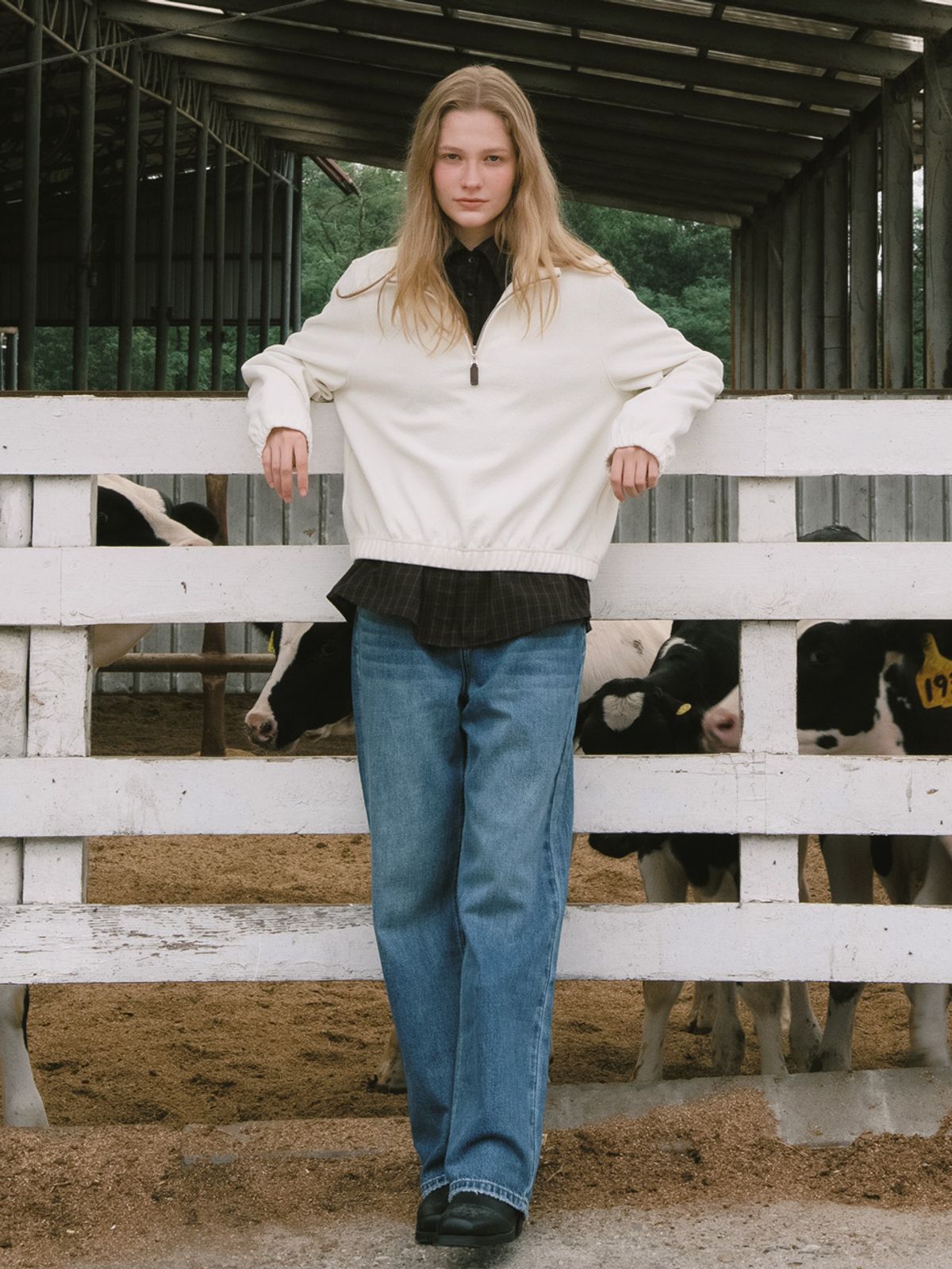 엘씨브이(LCVE) STRAIGHT DENIM PANTS