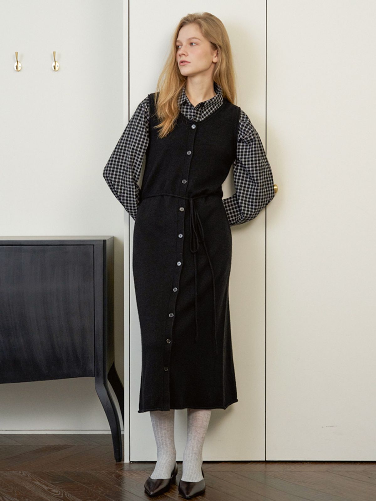 엘씨브이(LCVE) WOOL KNIT BUTTON LONG DRESS_BLACK
