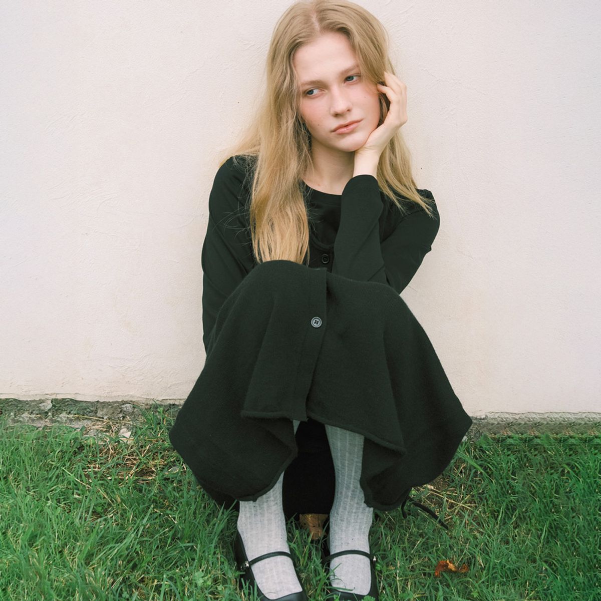 엘씨브이(LCVE) WOOL KNIT BUTTON LONG DRESS_BLACK
