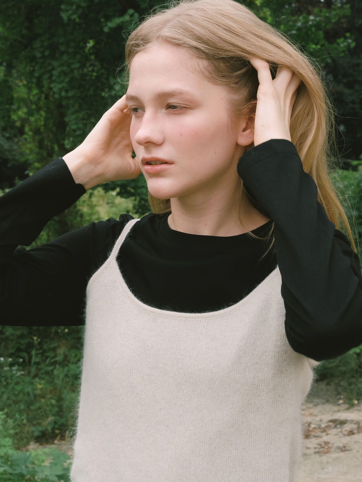 엘씨브이(LCVE) RACCOON KNIT SLEEVELESS TOP_IVORY