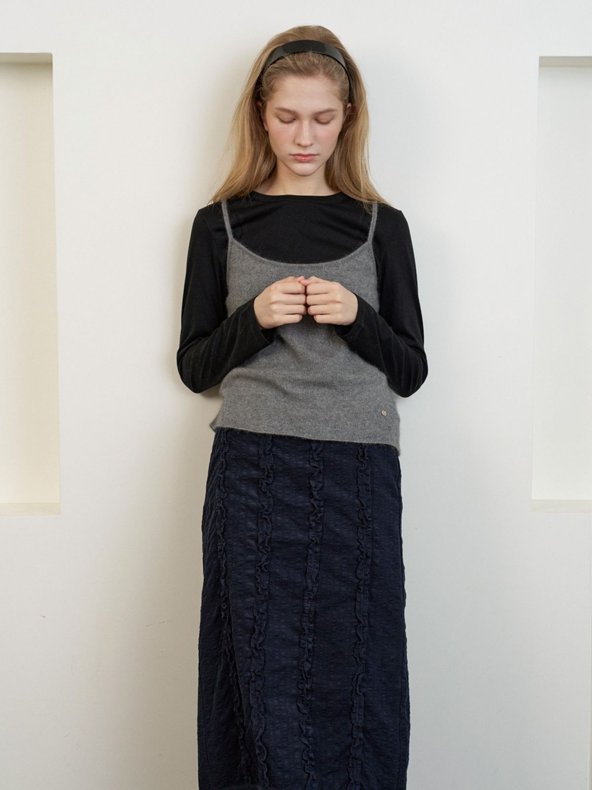 엘씨브이(LCVE) RACCOON KNIT SLEEVELESS TOP_GRAY