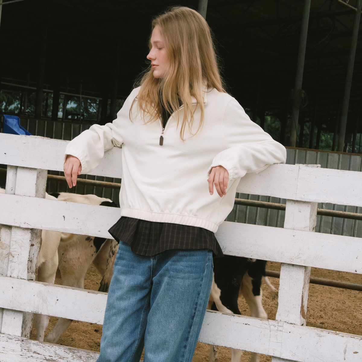 엘씨브이(LCVE) BOUCLE HALF ZIP-UP_IVORY