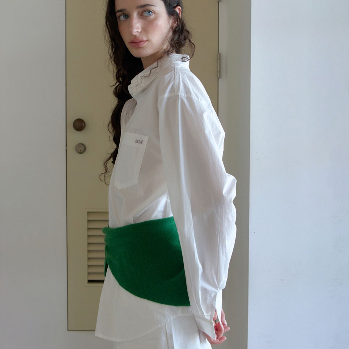엘씨브이(LCVE) TRIANGLE WOOL MUFFLER_GREEN