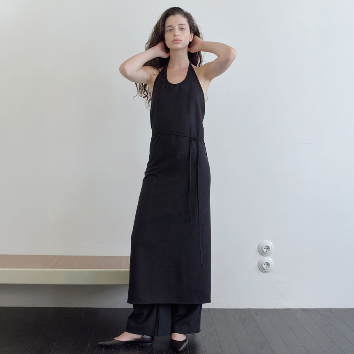 엘씨브이(LCVE) HALTER-NECK WRAP DRESS_BLACK
