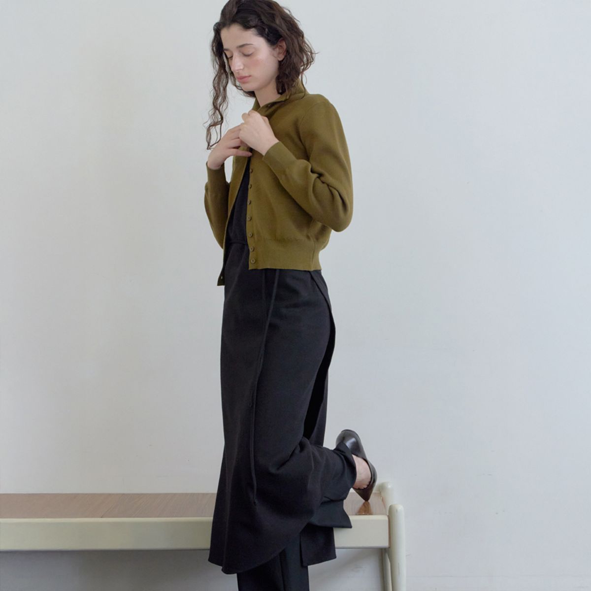 엘씨브이(LCVE) HALTER-NECK WRAP DRESS_BLACK