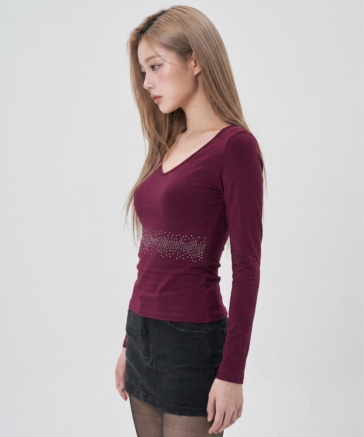 본슬리피(BORN SLIPPY) Crystal Line V Long Sleeve Tee (Burgundy)