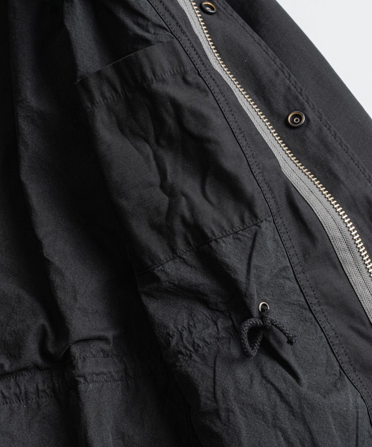 비헤비어(BEHEAVYER) DYED M-S FIELD JACKET anthracite