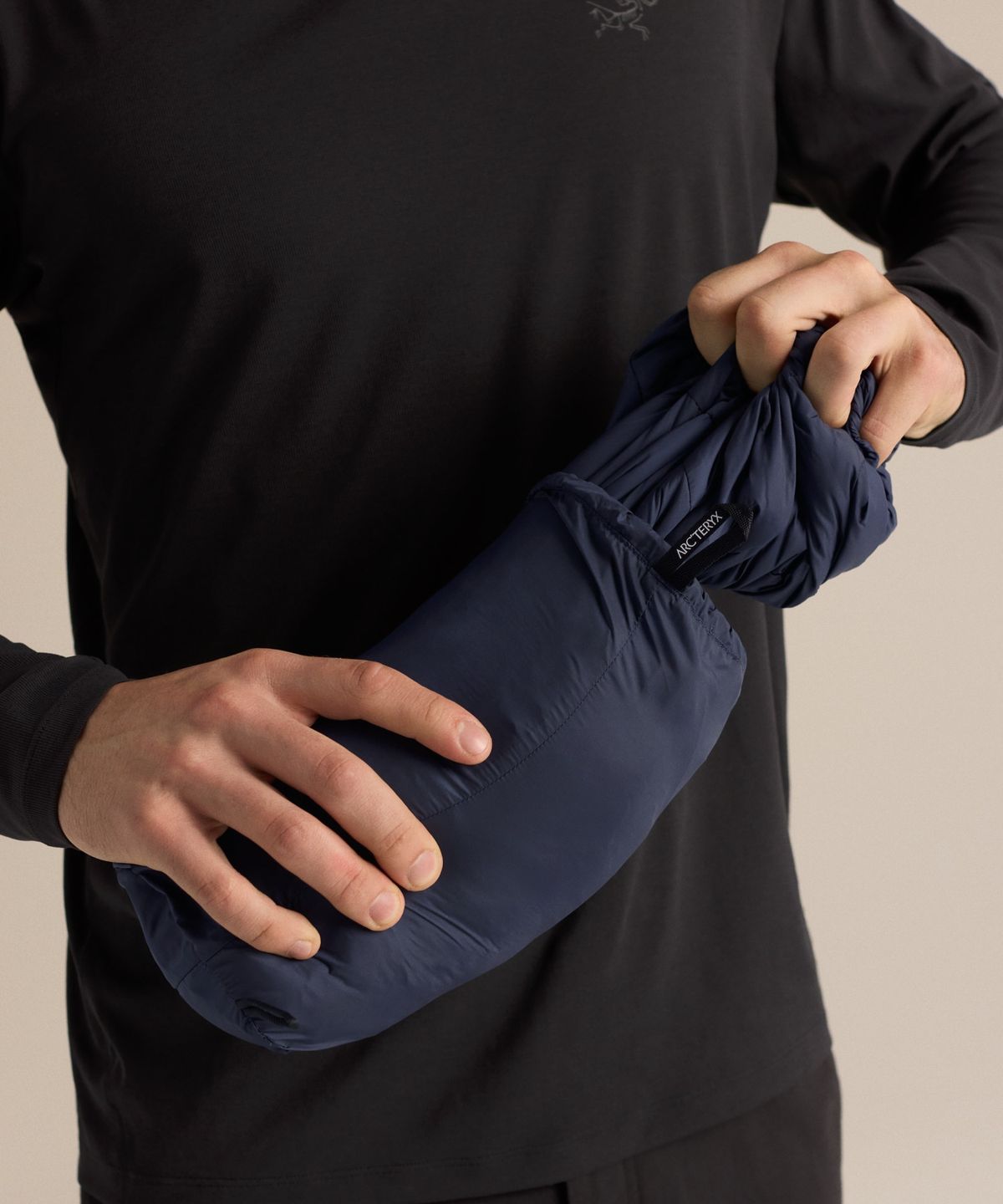 아크테릭스(ARCTERYX) 세륨 자켓 남성 - BLACK SAPPHIRE / AJQFM10579