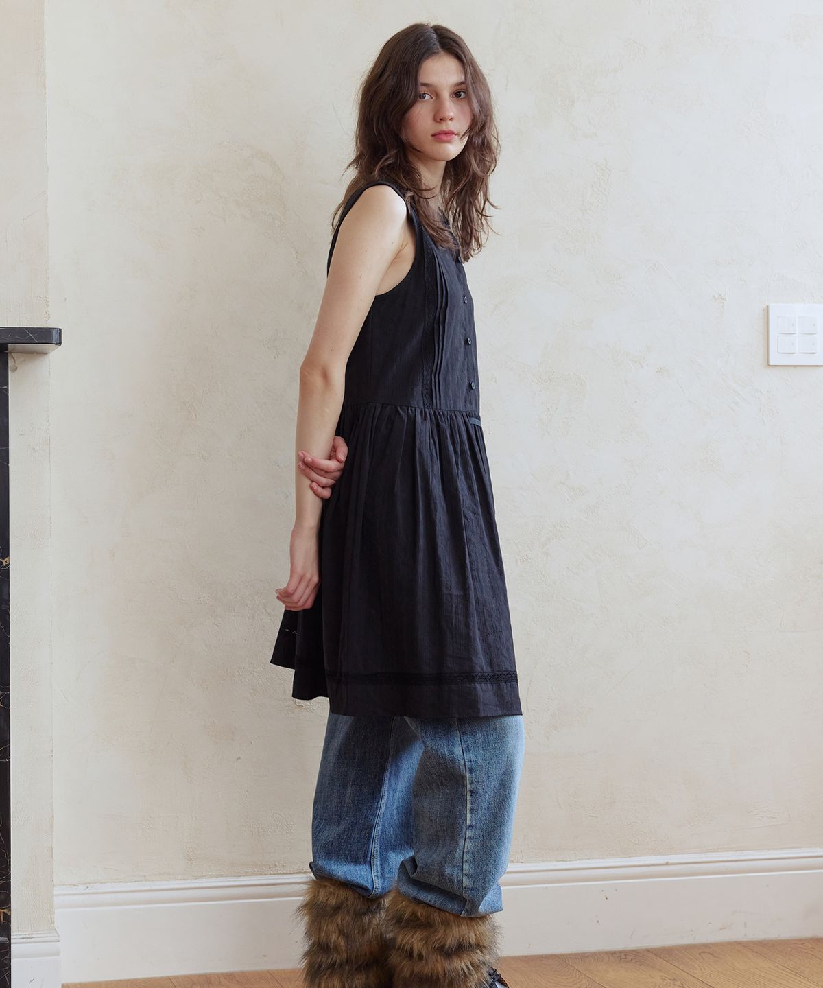 애프터아워즈(AFTERHOURS) COTTON PINTUCK DRESS (BLACK)
