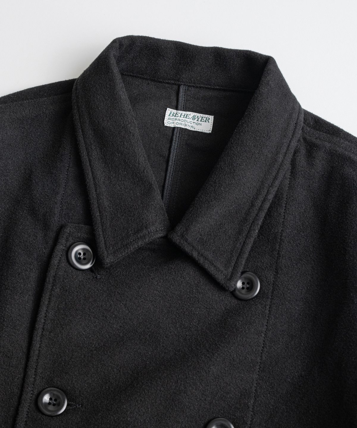 비헤비어(BEHEAVYER) SOFT MOLESKIN FRENCH DB JACKET faded black