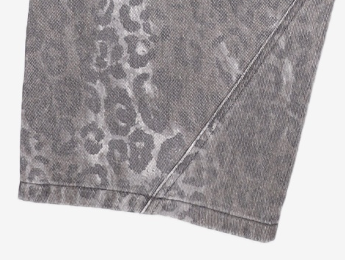 크리틱(CRITIC) LEOPARD CURVED PANTS CHARCOAL L