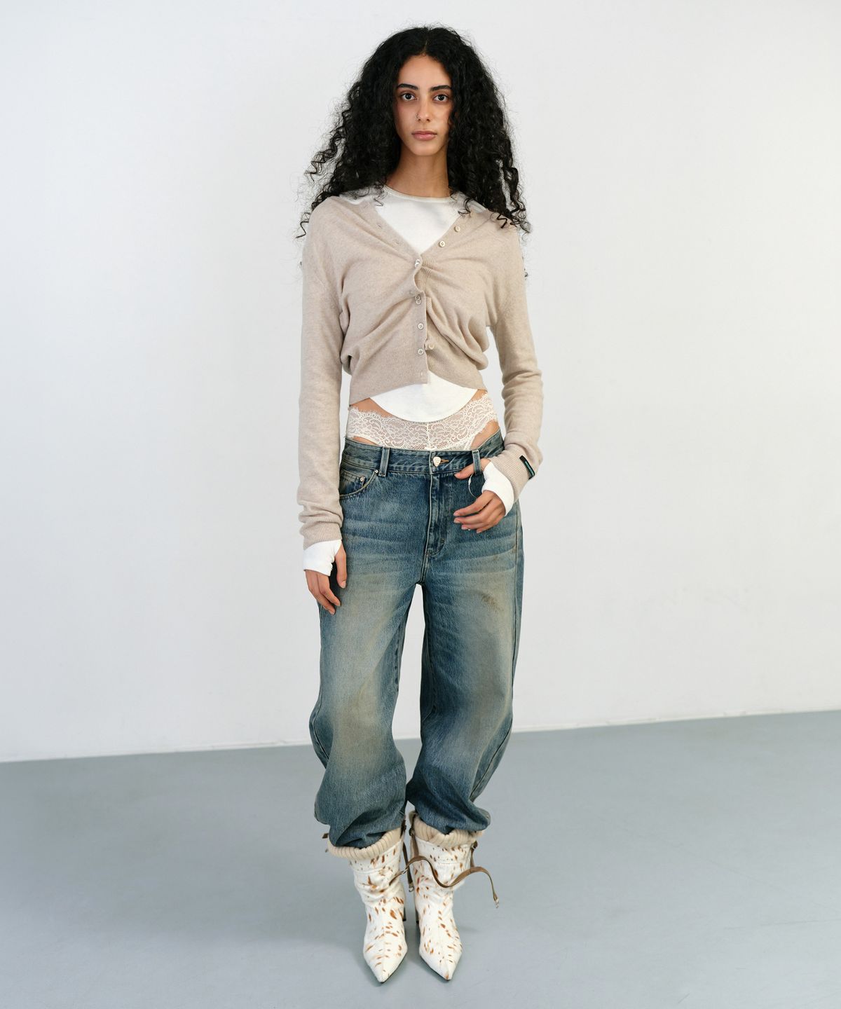 인스턴트펑크(INSTANTFUNK) ROUND HEM LINE TEE - IVORY