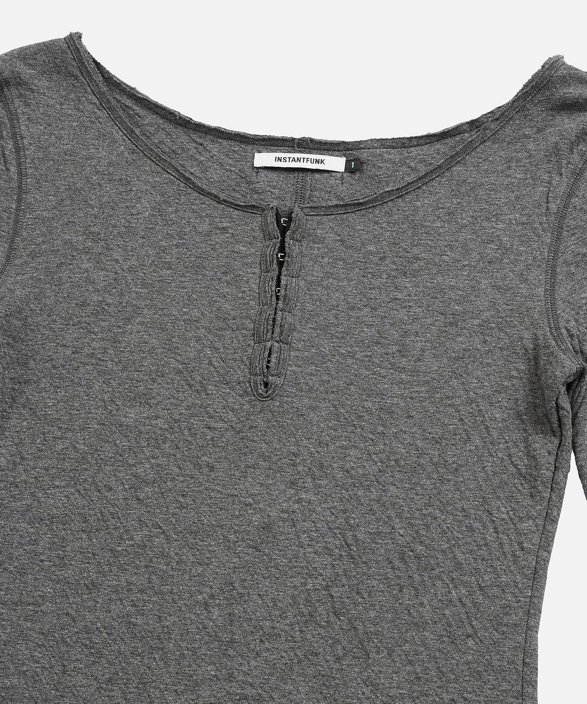 인스턴트펑크(INSTANTFUNK) HENLEY NECK TIERED JERSEY DRESS - GREY