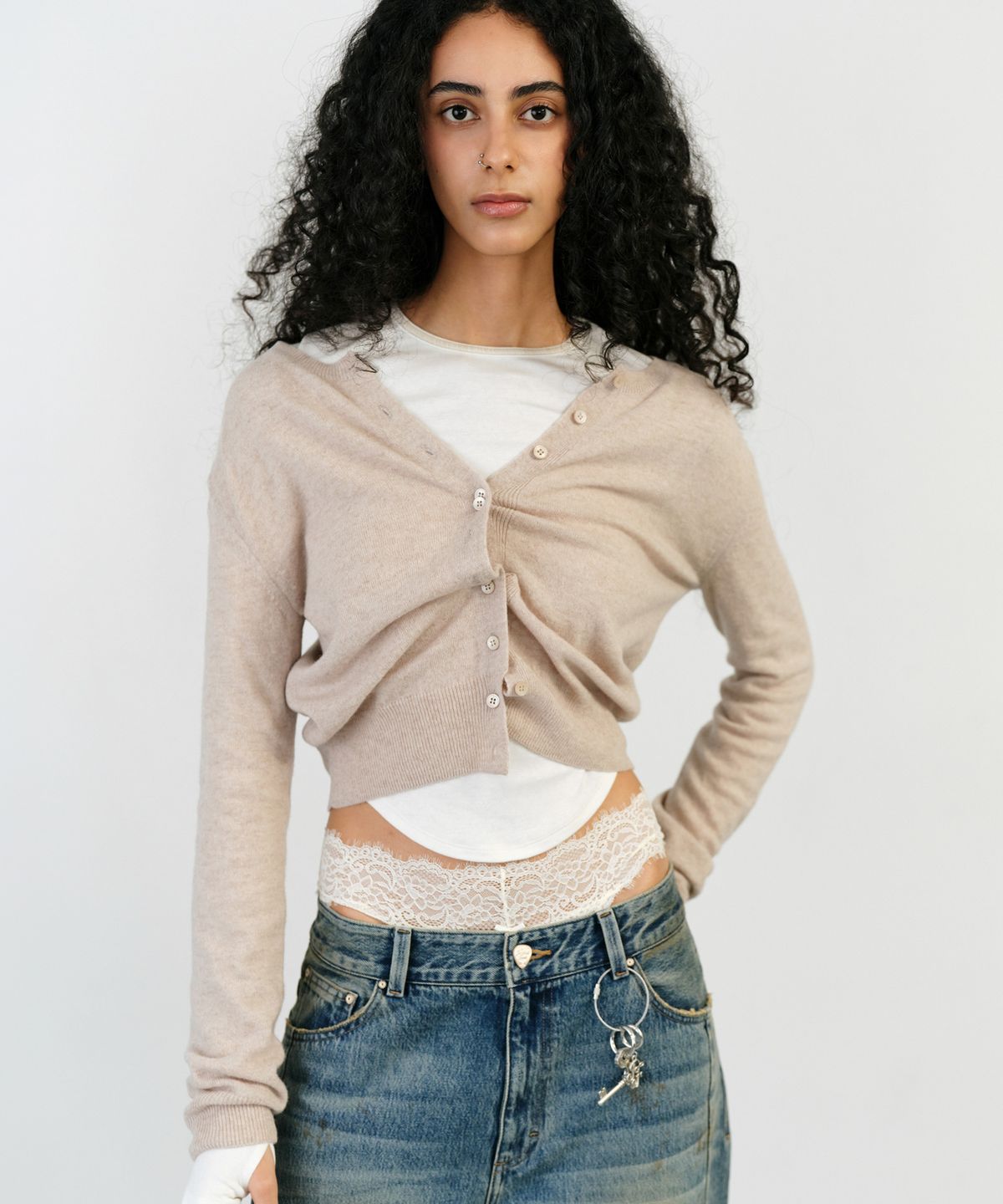 인스턴트펑크(INSTANTFUNK) ESSENTIAL WOOL ROUND CARDIGAN - BEIGE
