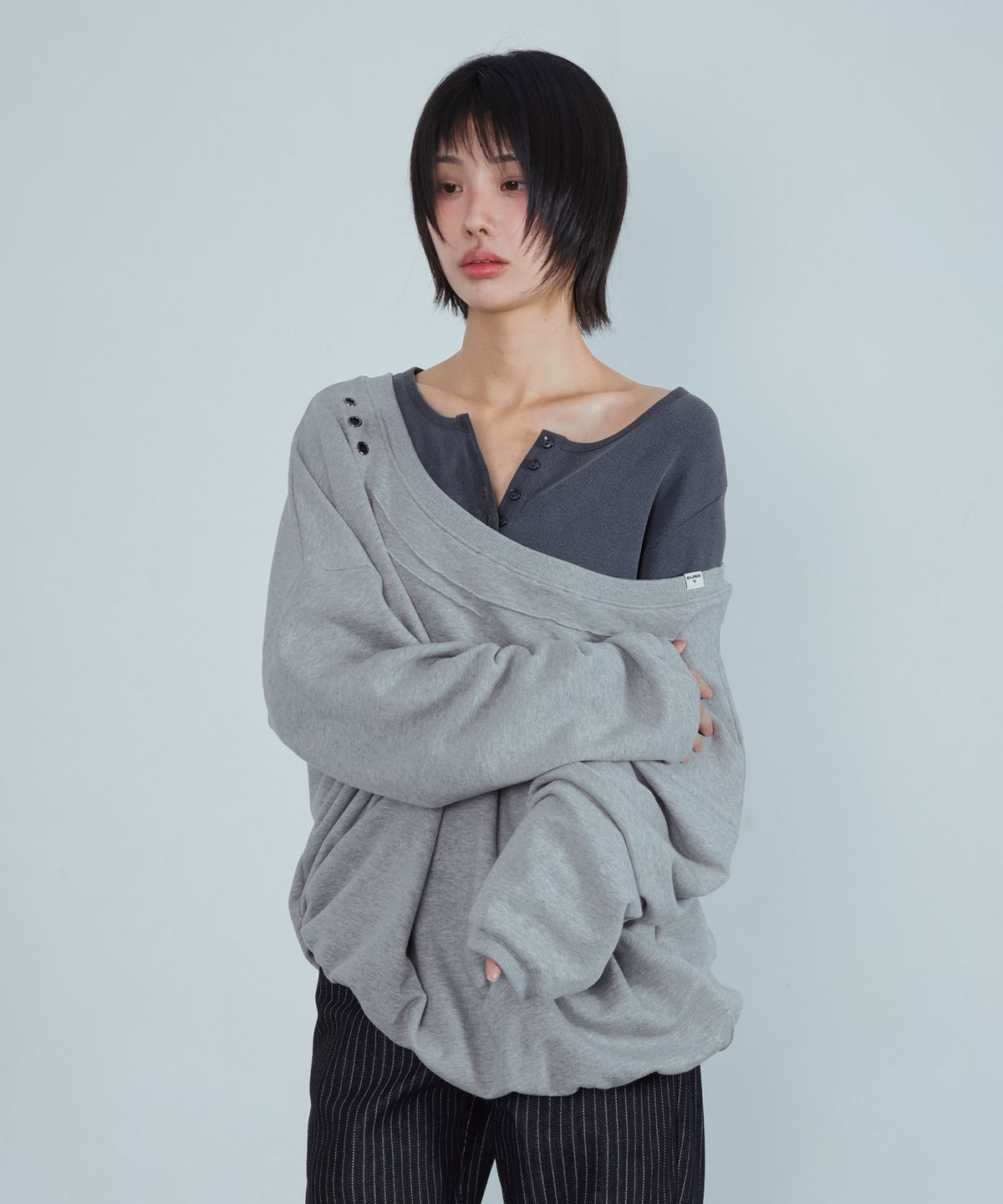 키지코(KIJIKO) ke312. Eyelet Pinch Sweatshirt Melange Gray