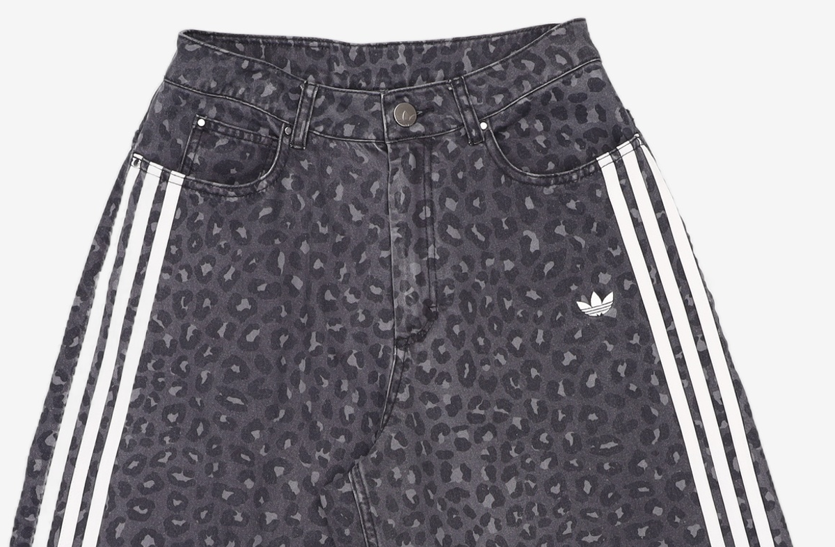 아디다스(ADIDAS) 데님 버뮤다 숏 팬츠 - 차콜 / KA2675 27