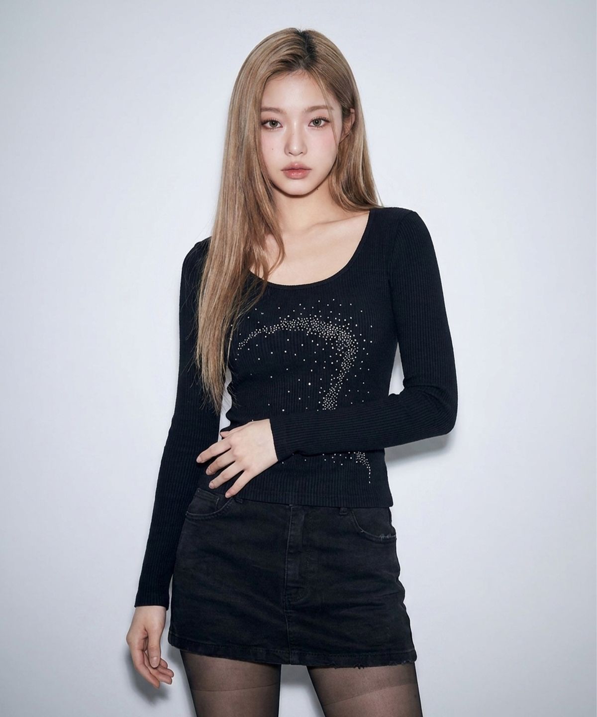 본슬리피(BORN SLIPPY) Future Wave Rib Long Sleeve Tee (Black)