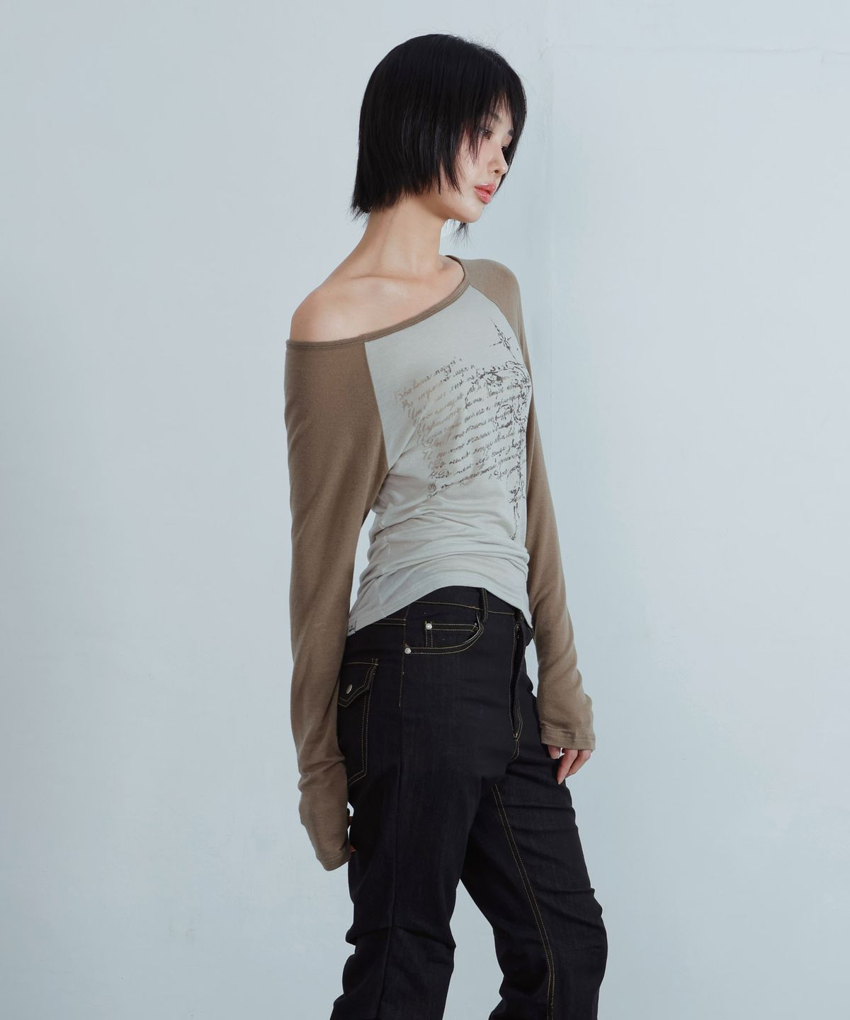 키지코(KIJIKO) ke310. Feather Soft Raglan Tee Khaki Brown
