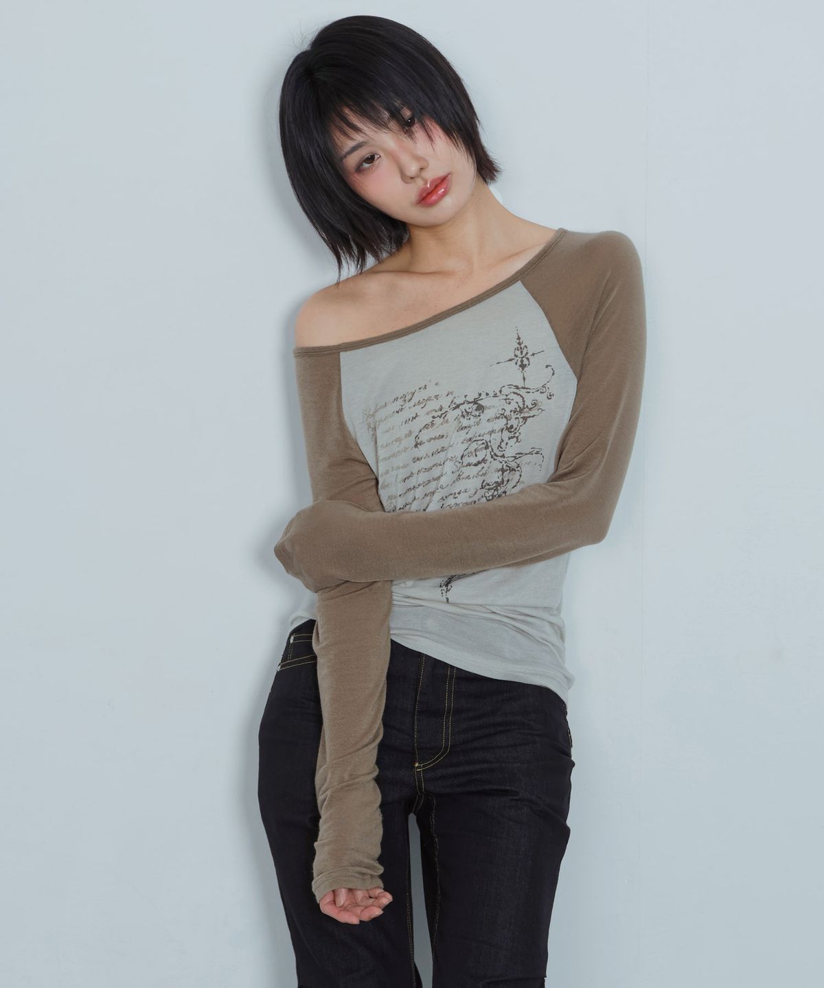 키지코(KIJIKO) ke310. Feather Soft Raglan Tee Khaki Brown