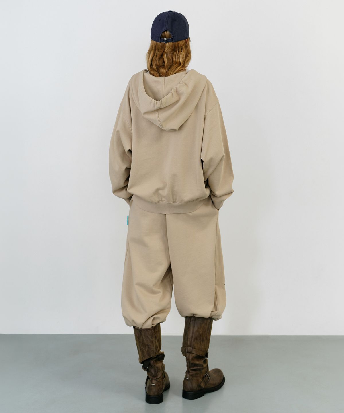 인스턴트펑크(INSTANTFUNK) [가을S PICK] WASHED GRAPHIC ZIP UP HOODIE - BEIGE