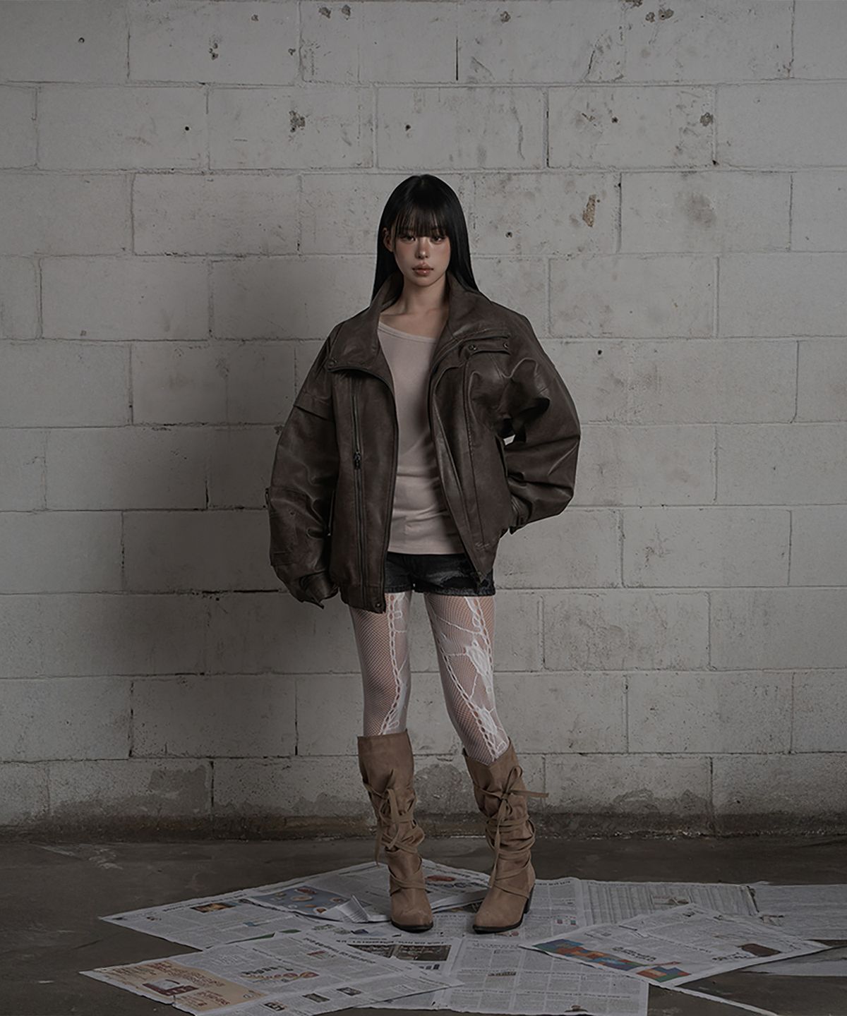 에트오소메(ETRE AU SOMMET) Panel Pocket Leather Bomber (Brown)