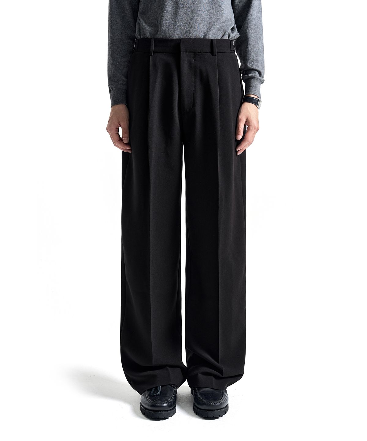 커스텀어클락(COSTUME O’CLOCK) [COCLX오정규] 원턱 와이드 슬랙스 블랙 COOSPT257BLACK