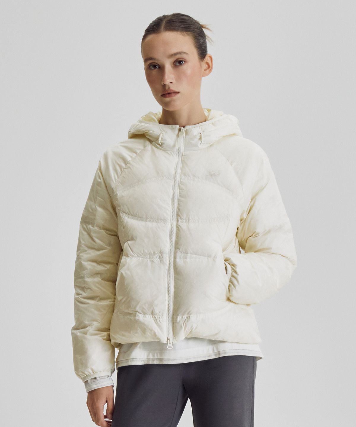 뉴발란스(NEW BALANCE) NBNPG4W912 / WOMEN 플라잉 204 Airy 후드형 경량다운 (L/BUTTER)