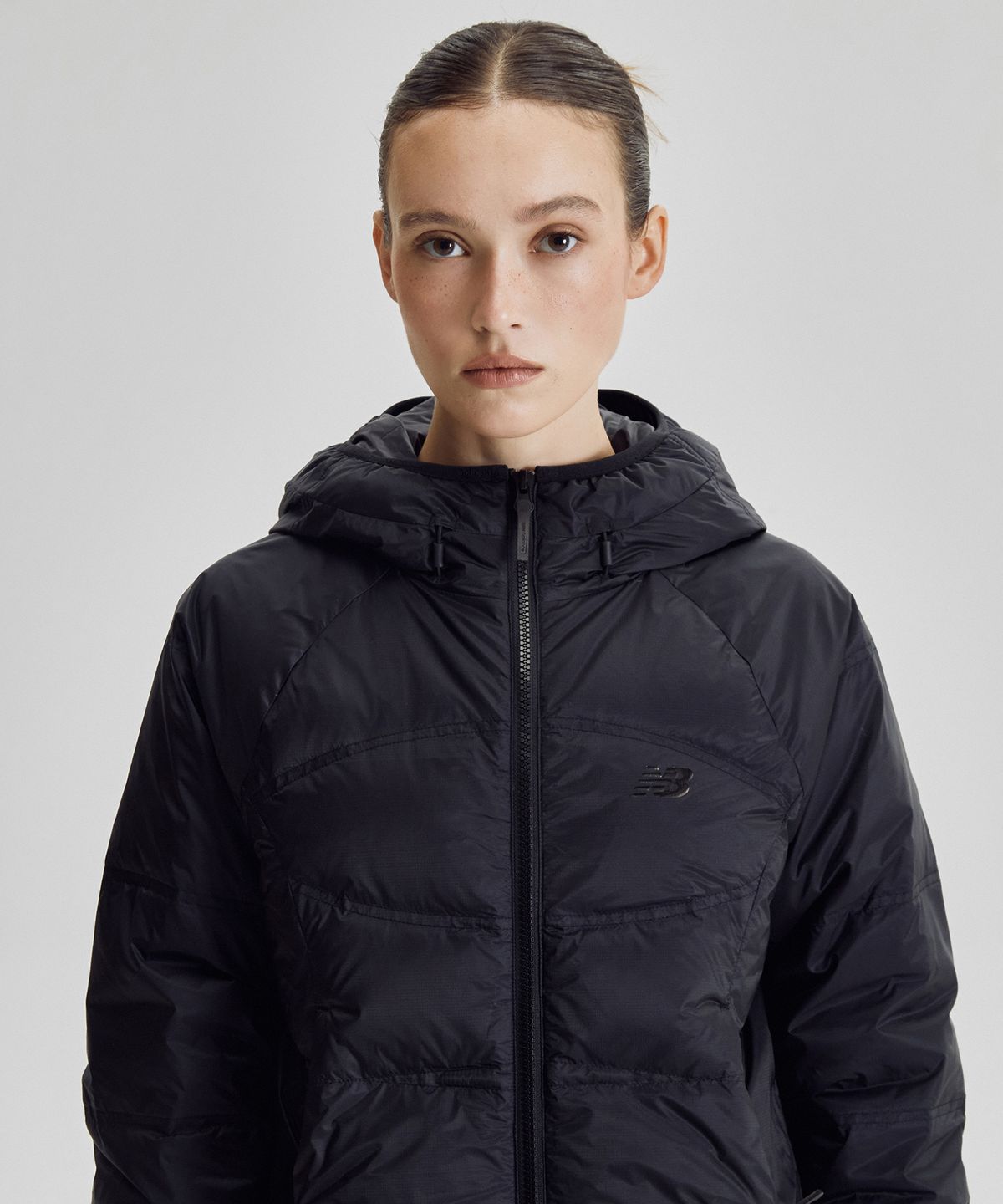 뉴발란스(NEW BALANCE) NBNPG4W912 / WOMEN 플라잉 204 Airy 후드형 경량다운 (BLACK)