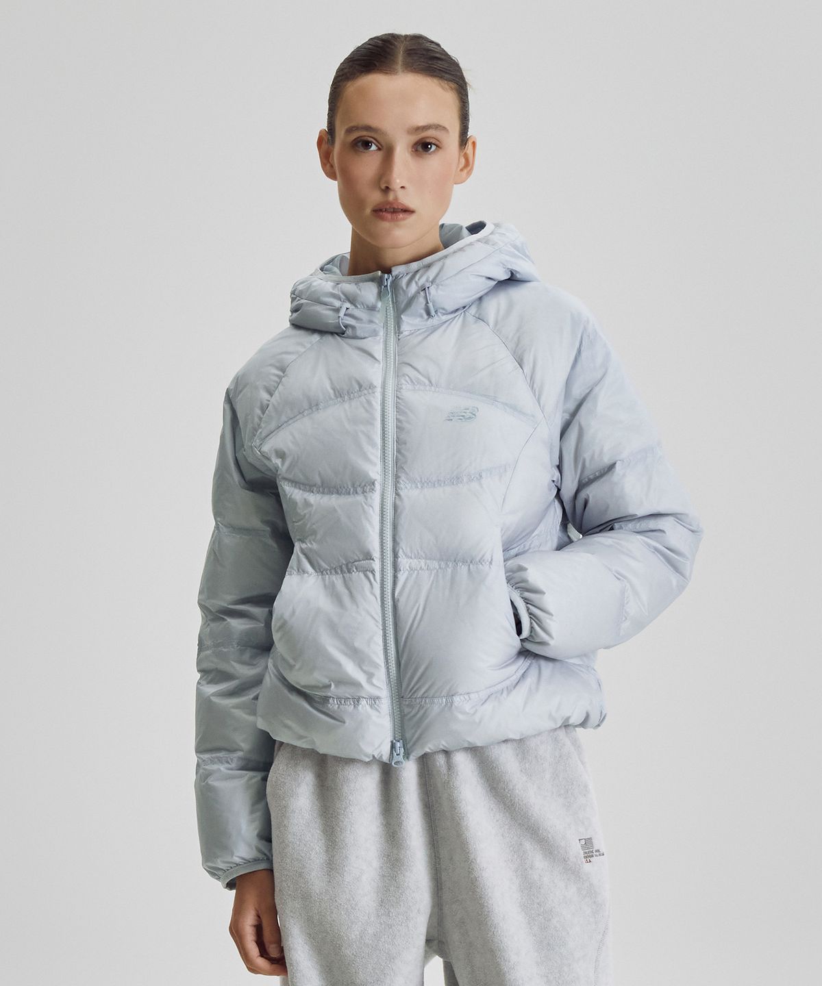 뉴발란스(NEW BALANCE) NBNPG4W912 / WOMEN 플라잉 204 Airy 후드형 경량다운 (L/BLUE)