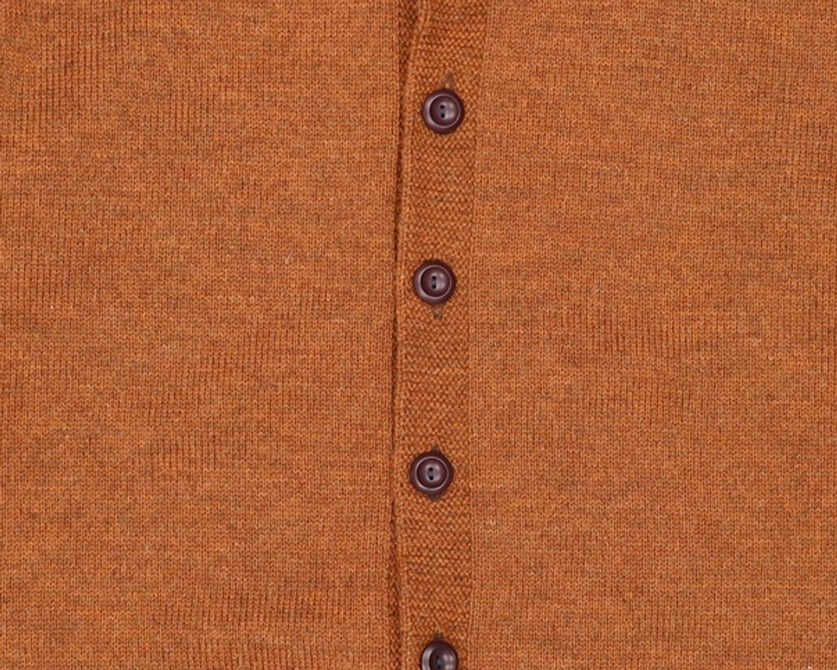 건지 울른스(Guernsey Woollens) 카디건 44