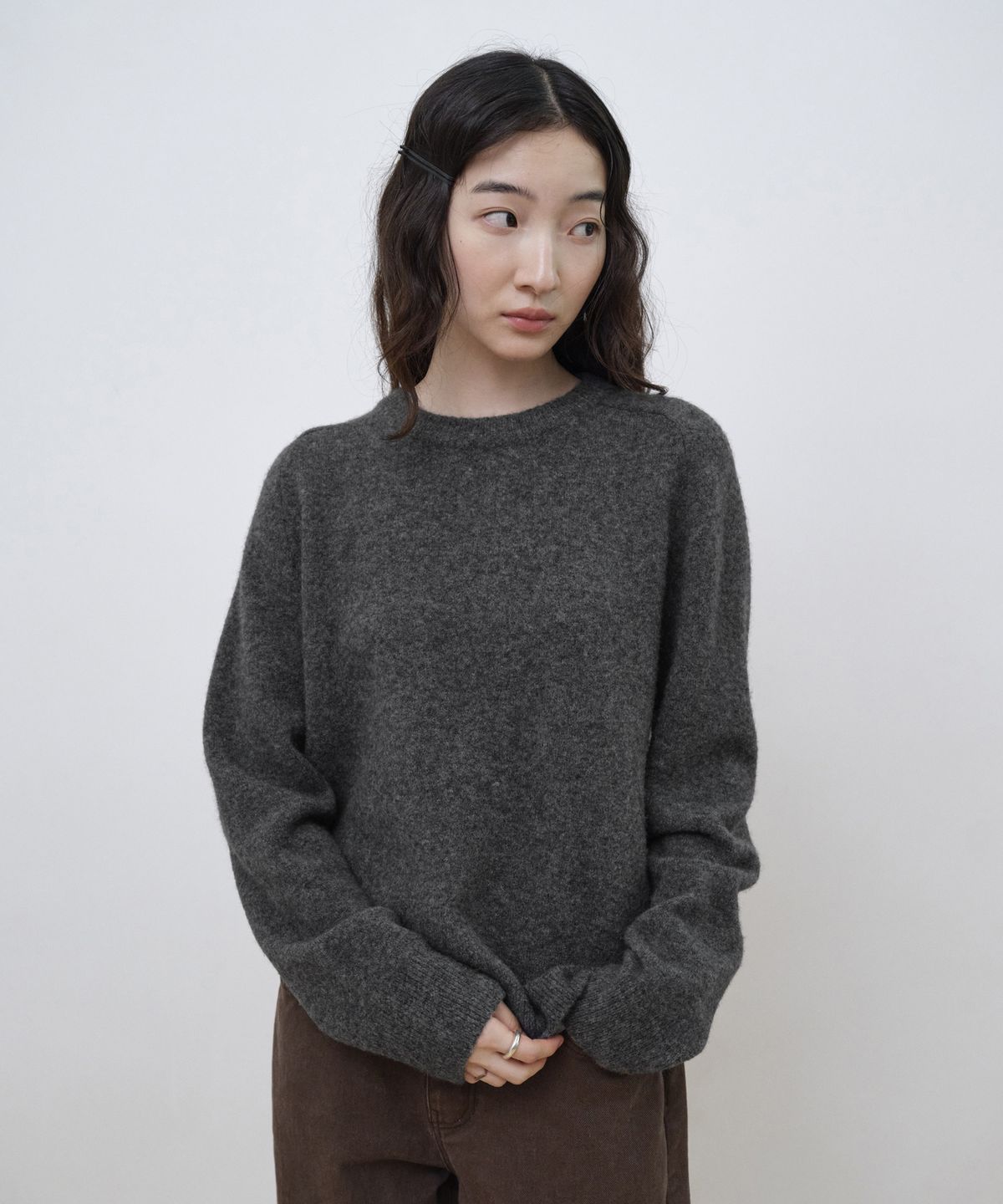 스텝어라운드(STEP AROUND) Double Back Yak Blend Knit_CHARCOAL