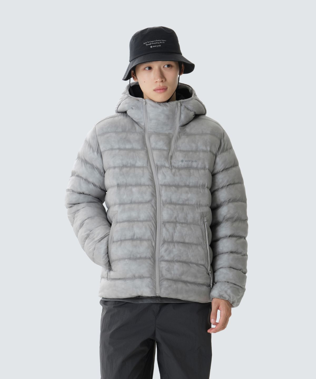 스노우피크 어패럴(SNOWPEAK APPAREL) 에어클라우드 10D 씬클라우드 자켓 (S26WMTPJ70) Ice Gray
