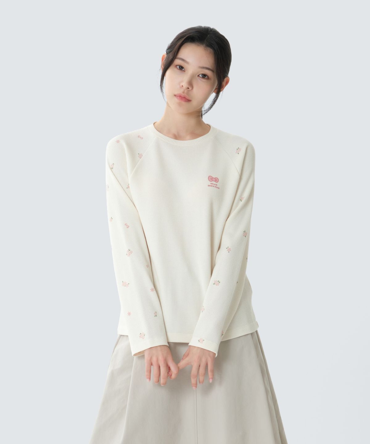 스노우피크 어패럴(SNOWPEAK APPAREL) [스노우피크 X 헬로키티] 와플 여성 긴팔 티셔츠 (S26FWFTL87) Light Pink