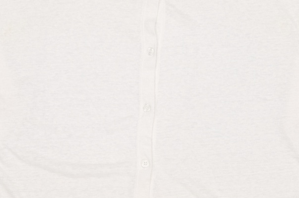 스튜디오화이트(STUDIO WHITE) 카디건 ONE