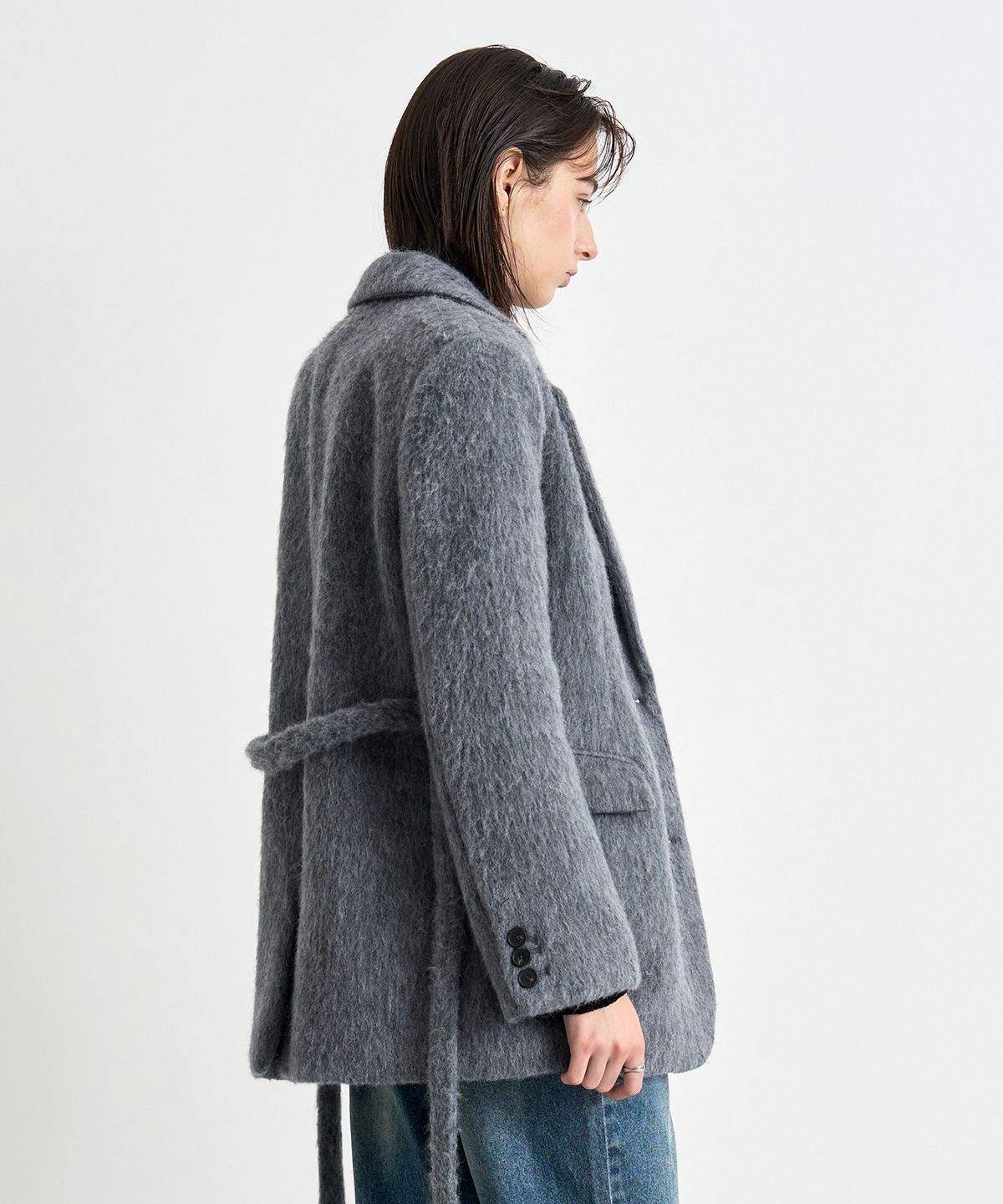 커스텀어클락 우먼(COSTUMEOCLOCK WOMAN) 헤어리 벨티드 블레이저 코트 그레이 COWCT004GRAY
